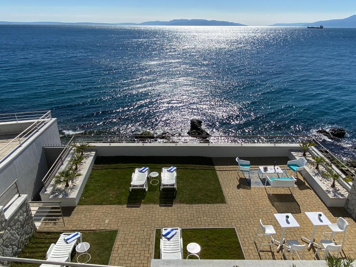 Ria Lungomare Apartment Rijeka Exterior photo